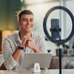 Influencer gruenden 2026 lieber Firmen als nur Deals anzunehmen