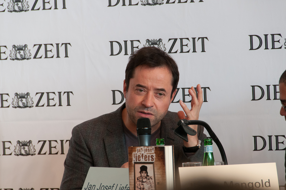 Sohn von Jan Josef Liefers ertrunken? Die ganze Wahrheit hinter dem Gerücht